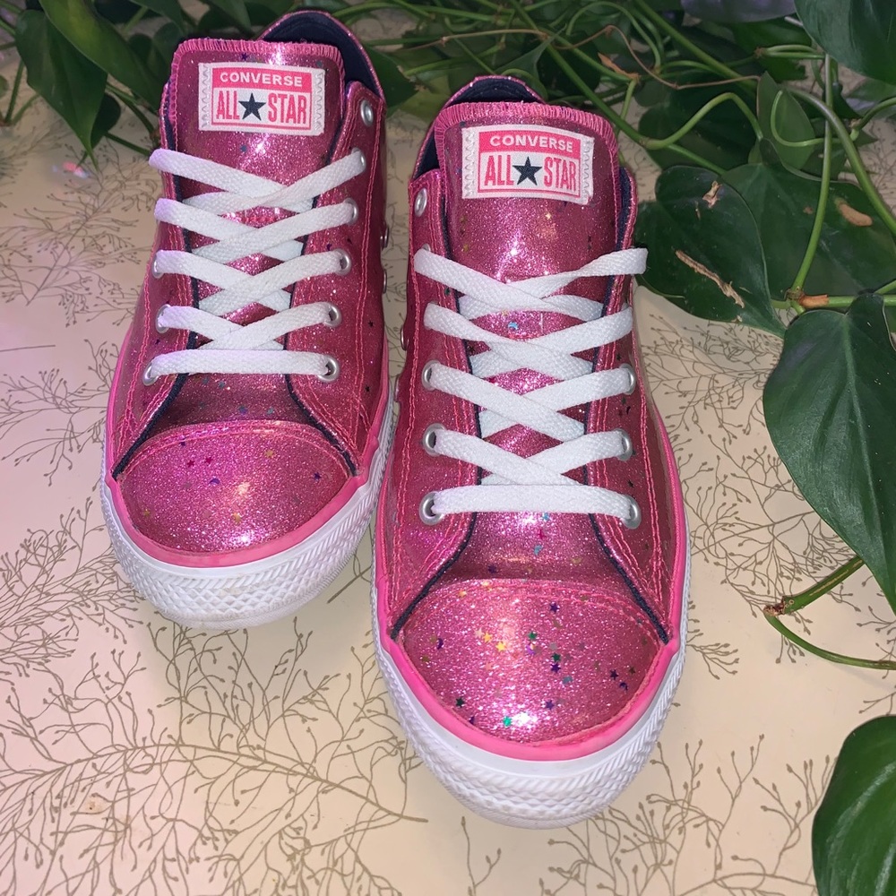 Chuck Taylor converse pink glitter